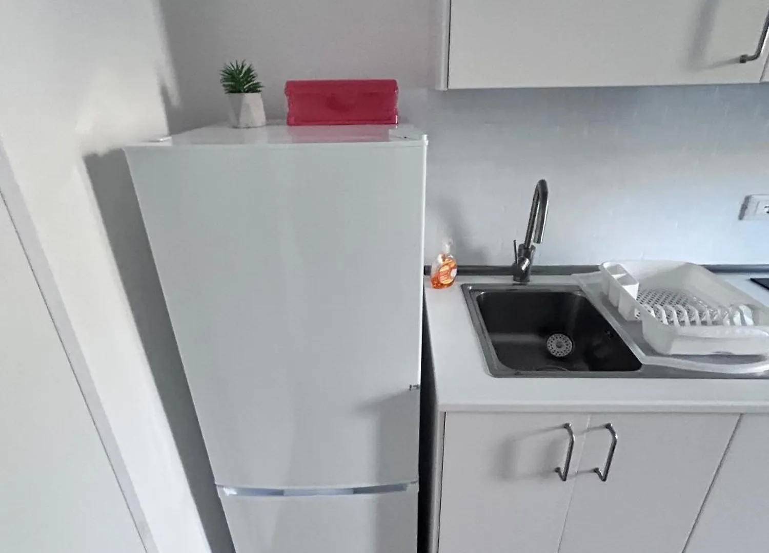 Realty Company Trevi Apartment Rome