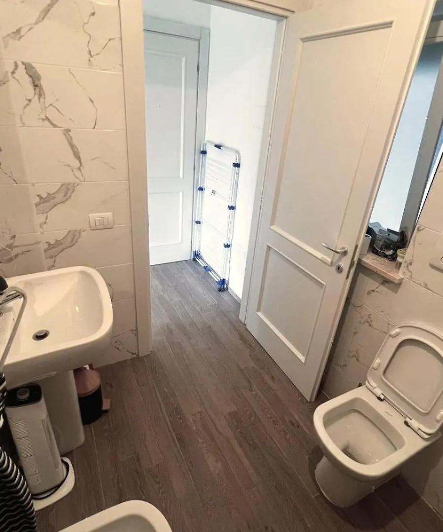 Realty Company Trevi Apartment Rome Italy