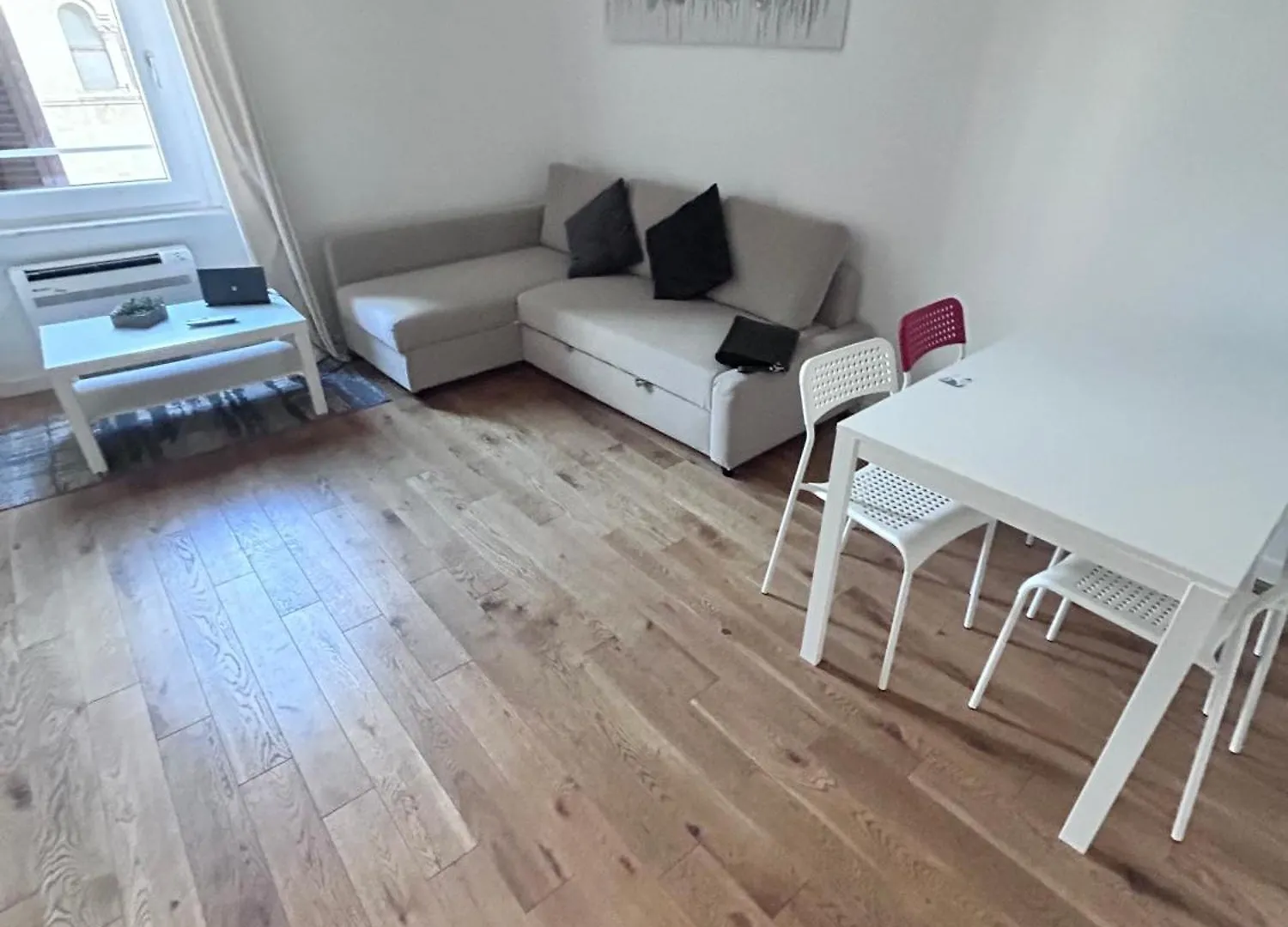 Realty Company Trevi Apartment Rome Italy