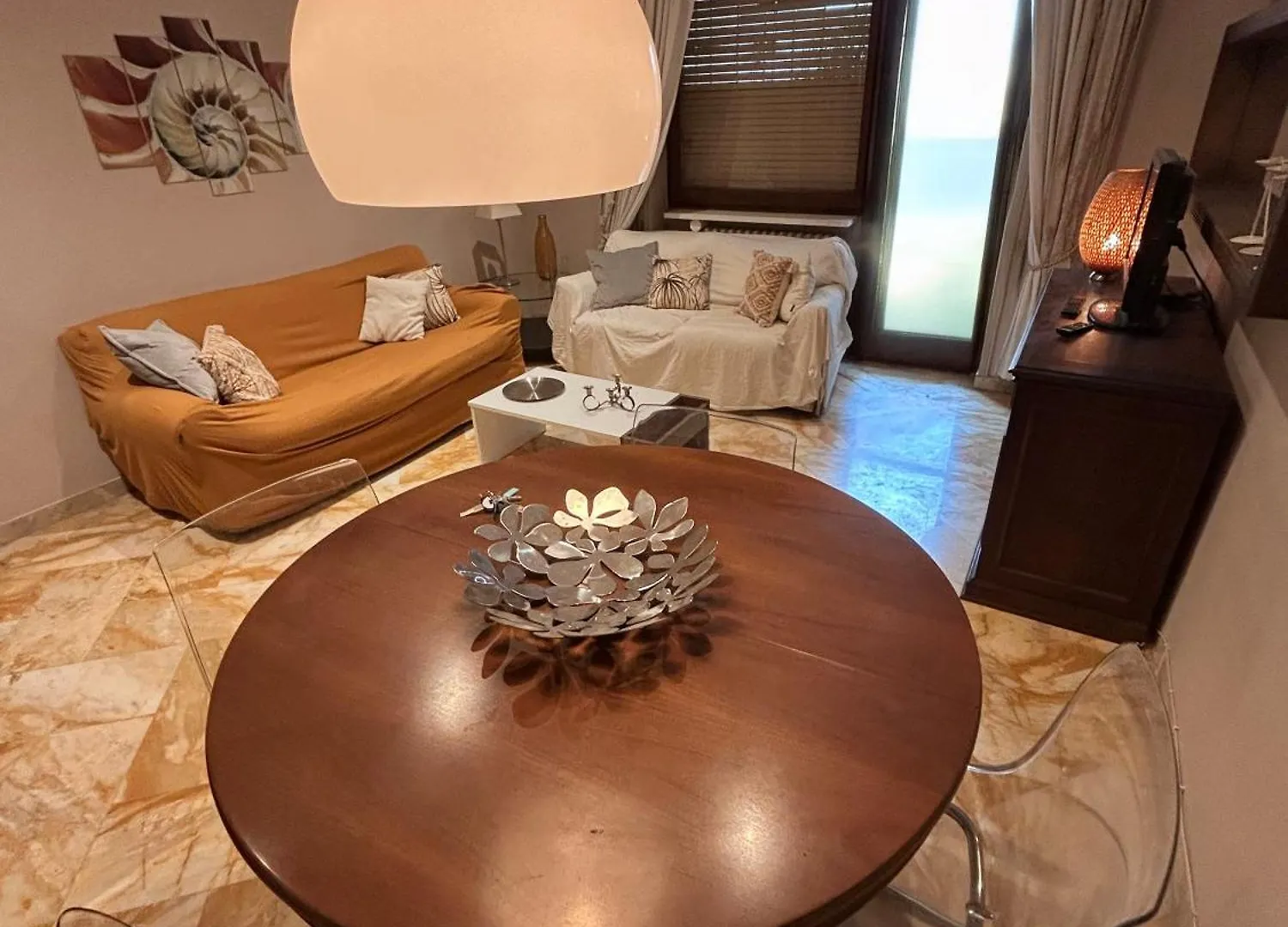Realty Company Trevi Apartment Rome